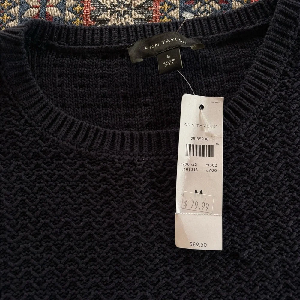 NWT Ann Taylor Navy Sleeveless Knit Sweater Fringe Hem size M